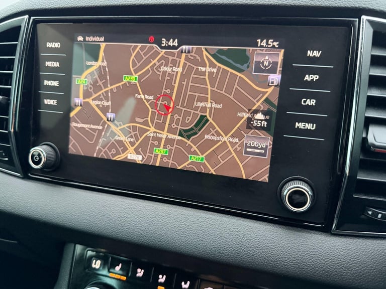 2018 Skoda Karoq 1.6 TDI SE L DSG Euro 6 (s/s) 5dr ESTATE Diesel Automatic