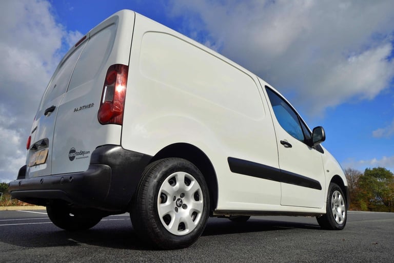 2018 Peugeot Partner 1.6 Partner Professional L1 Blue HDi + EURO 6 Panel Van Diesel Manual