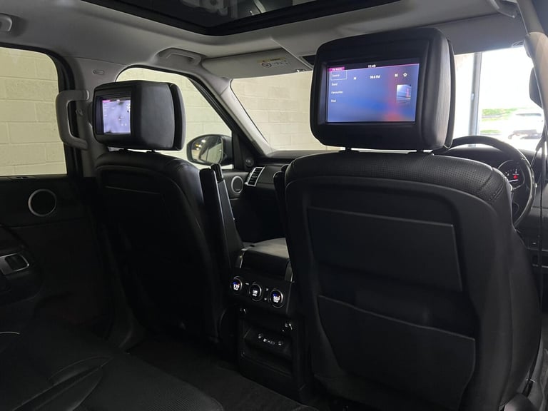 2017 Land Rover Discovery 3.0 TD V6 HSE Luxury SUV 5dr Diesel Auto 4WD Euro 6 (s/s) (258 ps) SUV ...