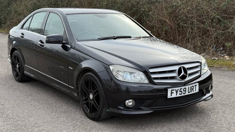 2009 Mercedes-Benz C-Class C220 CDI BlueEFFICIENCY Sport 4dr Auto SALOON Diesel Automatic