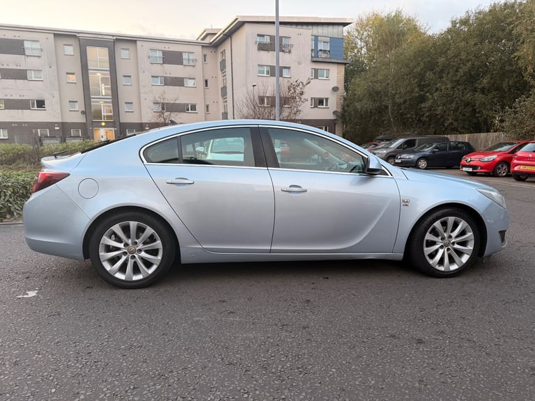 Vauxhall, INSIGNIA, Hatchback, 2014, Manual, 1956 (cc), 5 doors