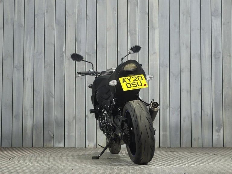 2020 20 SUZUKI GSX-S750