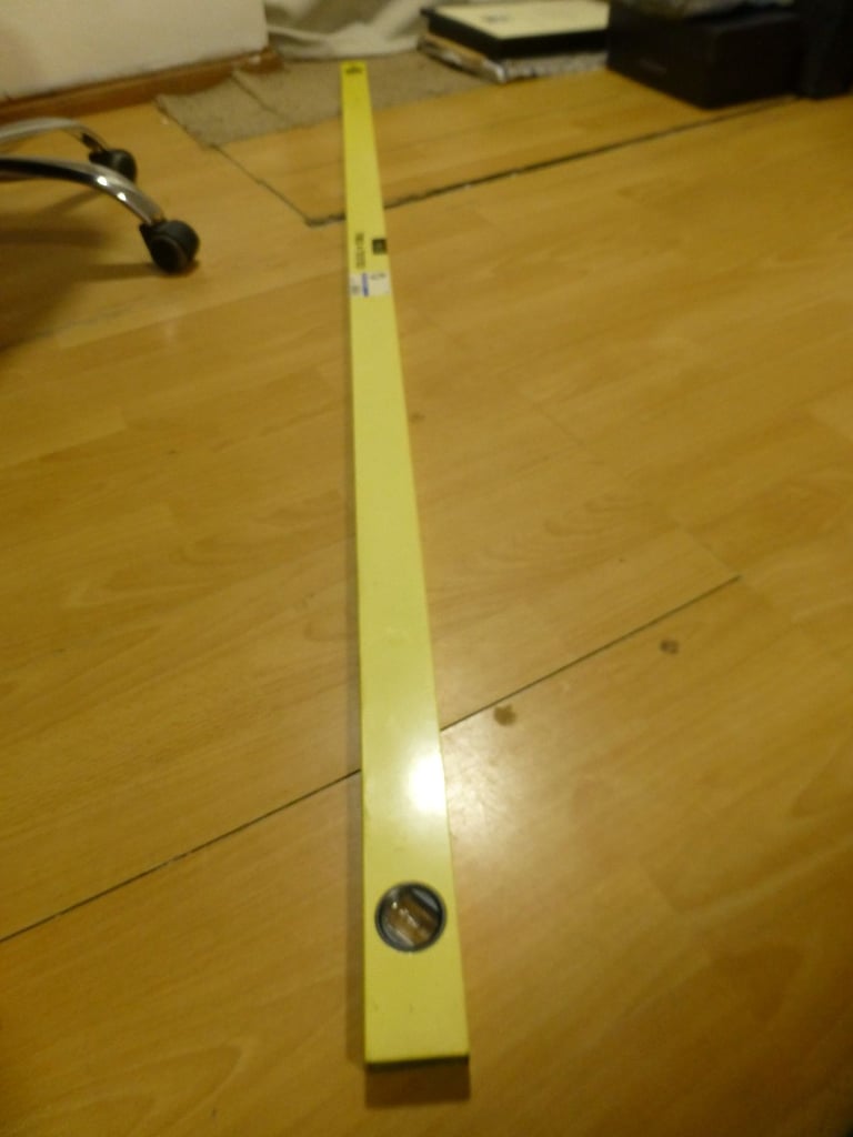 image for 1800mm Spirit Level and drapers square