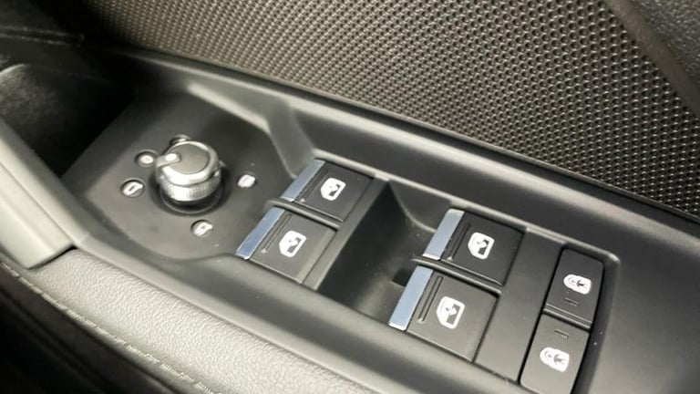 2022 Audi A3 S line 35 TFSI  150 PS 6-speed Manual Saloon Petrol Manual