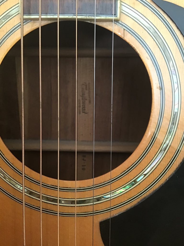 TANGLEWOOD SJ10 Electro Acoustic Guitar
