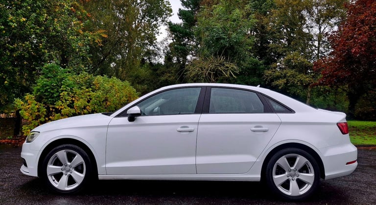 Audi, A3, Saloon, 2015, Semi-Auto, 1598 (cc), 4 doors