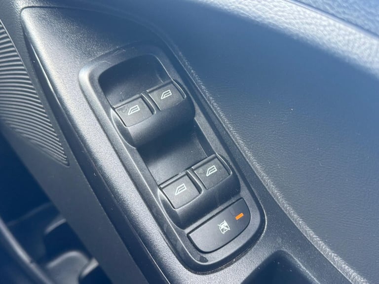 2017 Ford Ka+ 1.2 Ti-VCT Zetec Euro 6 5dr HATCHBACK Petrol Manual