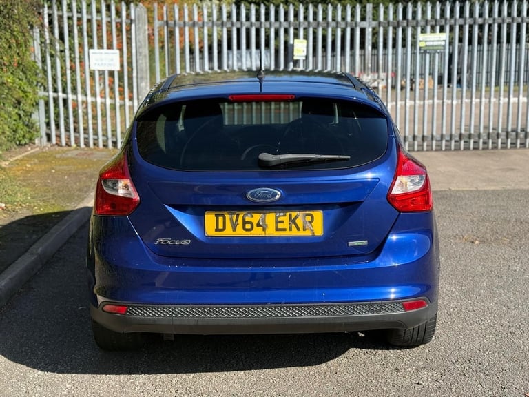  Ford Focus 1.0T EcoBoost Zetec Euro 5 (s/s) 5dr Petrol Manual