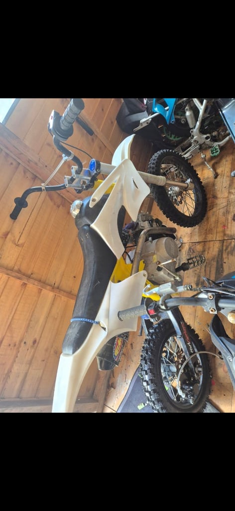 Big wheel pit 125cc race engine 