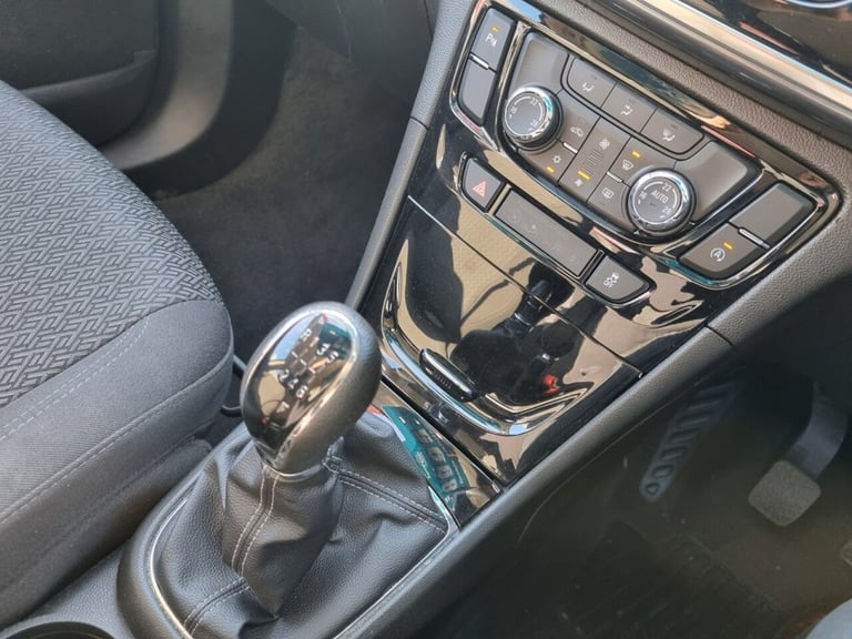 2017 Vauxhall Mokka X 1.4i Turbo ecoTEC Active SUV 5dr Petrol Manual Euro 6 (s/s) (140 ps) HATCHB...