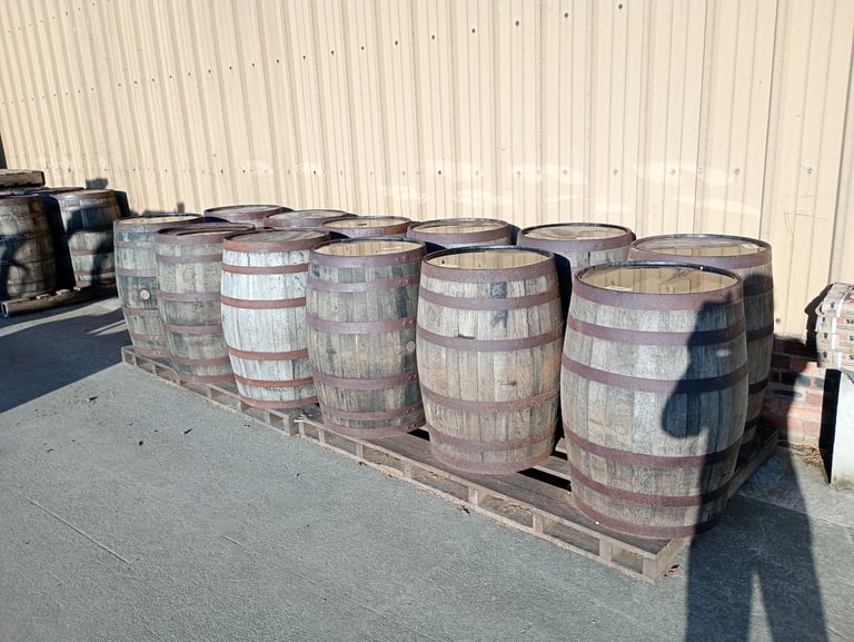 Oak barrels