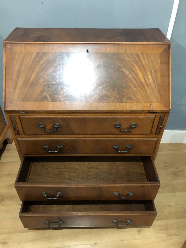 Antique wooden bureau writing desk with drawers 