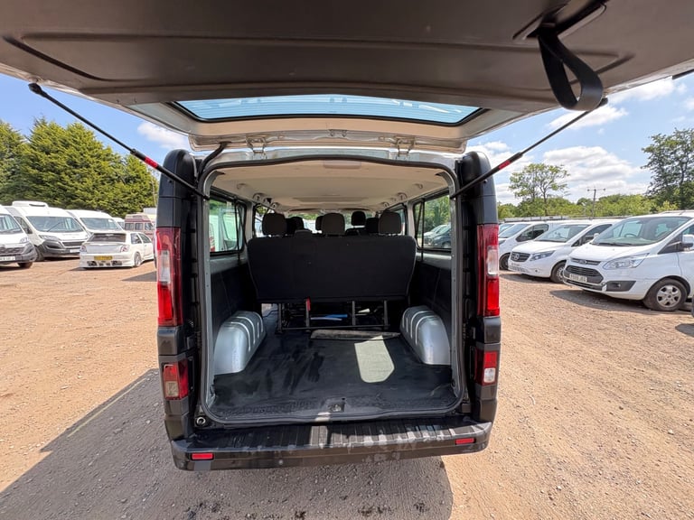 2018 Vauxhall Vivaro Vivaro  Combi CDTi S/S Minibus DIESEL Manual