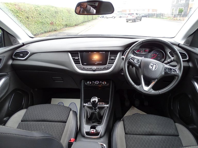 2020 Vauxhall Grandland X 1.2 Turbo Griffin Euro 6 (s/s) 5dr HATCHBACK Petrol Manual