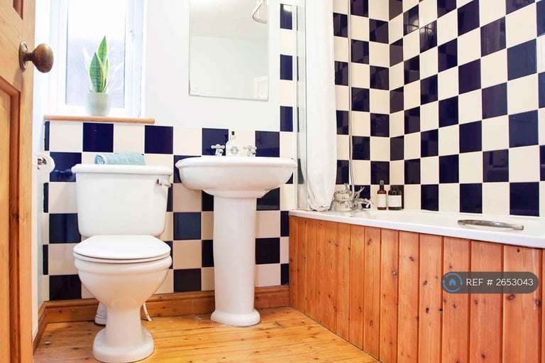 6 bedroom house in Corie Road, Norwich, NR4 (6 bed) (#2653043)