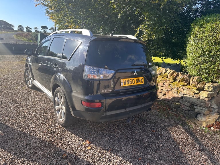 Mitsubishi, OUTLANDER, Estate, 2010, Manual, 2179 (cc), 5 doors