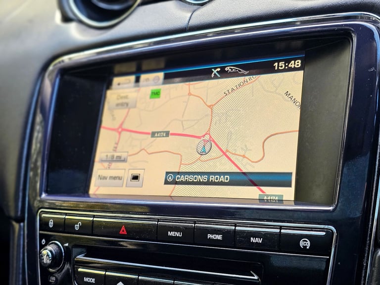JAGUAR XJ V6 275ps 3.0d PREMIUM LUXURY NAV AUTO🔥