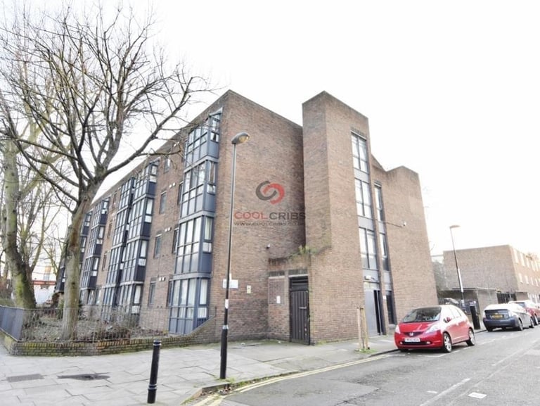  Happy to offer this beautiful and bright studio apartment in Bride Street, Islington, N7-Ref: 473