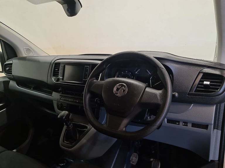 VAUXHALL VIVARO 1.5 TURBO D 2900 SPORTIVE P/V L2 H1 100 BHP LWB DIESEL