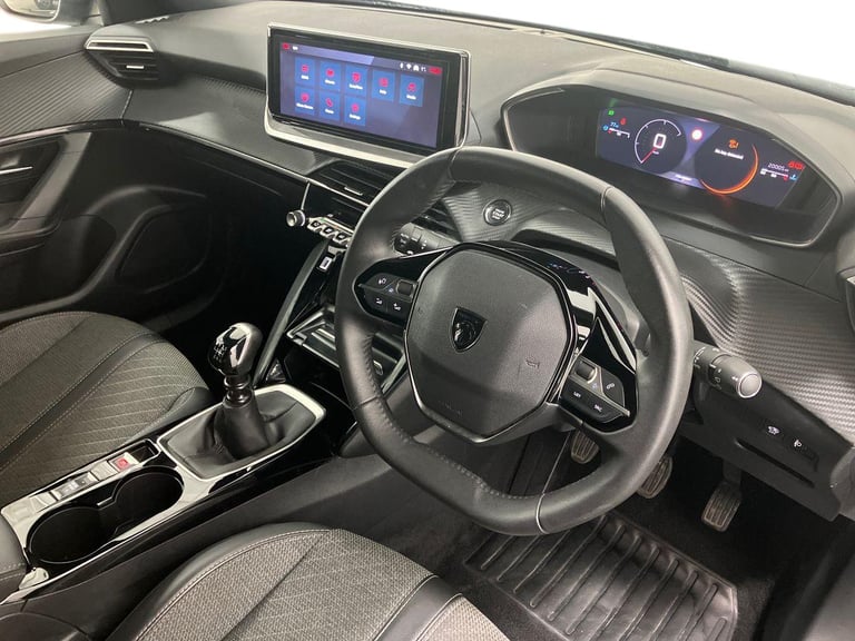 2024 Peugeot 2008 1.2 PureTech Allure 5dr Estate PETROL Manual