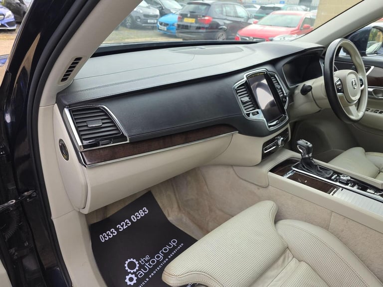 VOLVO XC90 2.0 D5 Inscription Geartronic 4WD Euro 6 (s/s) 5dr 2015