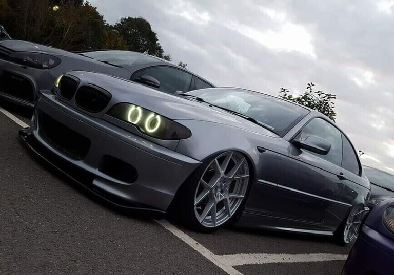 Genuine BMW 3 Series E46 Headlights Coupe Convertible Facelift with Angel Eyes