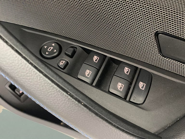 2023 BMW i4 40 83.9kWh M Sport Gran Coupe 5dr Electric Auto eDrive (340 ps) - AIR CON - Hatchback...