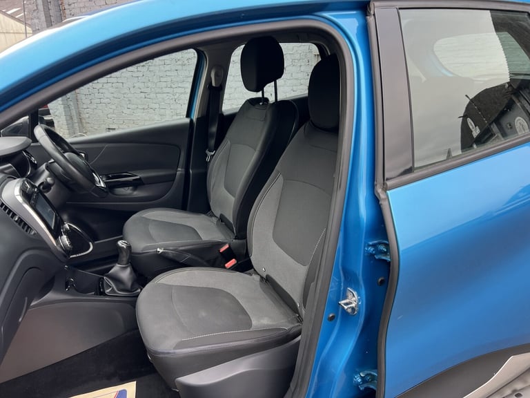 RENAULT CAPTUR 1.5 Dynamique Nav dCi 90 2015