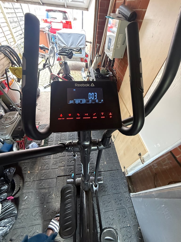 image for Cross trainer