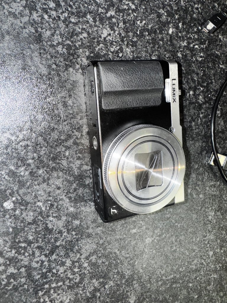 Panasonic DMC-TZ70 Camera