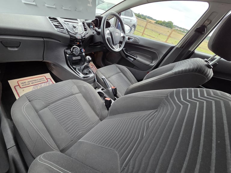 2014 Ford Fiesta 1.0T EcoBoost Zetec Euro 5 (s/s) 5dr Petrol