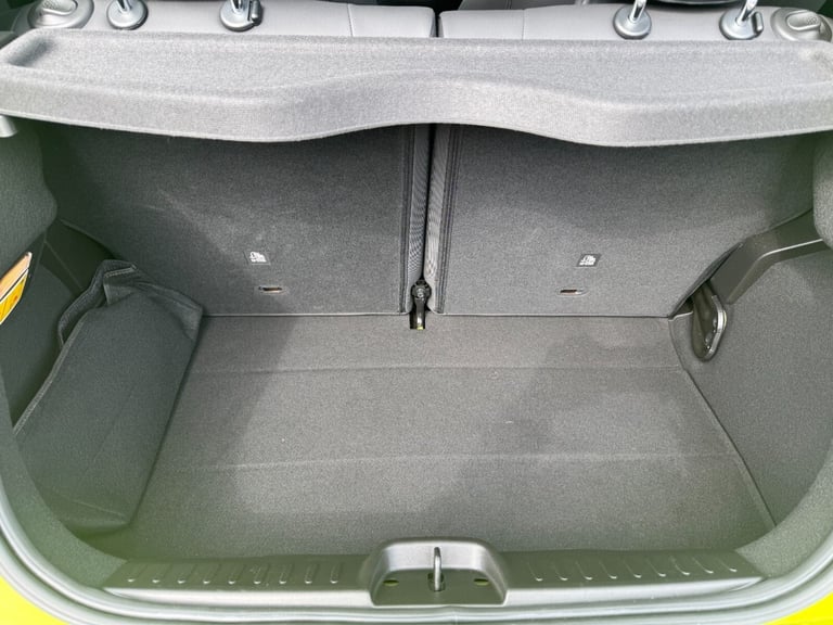 2023 Abarth 500 114kW Turismo 42.2kWh 3dr Auto Hatchback Electric Automatic