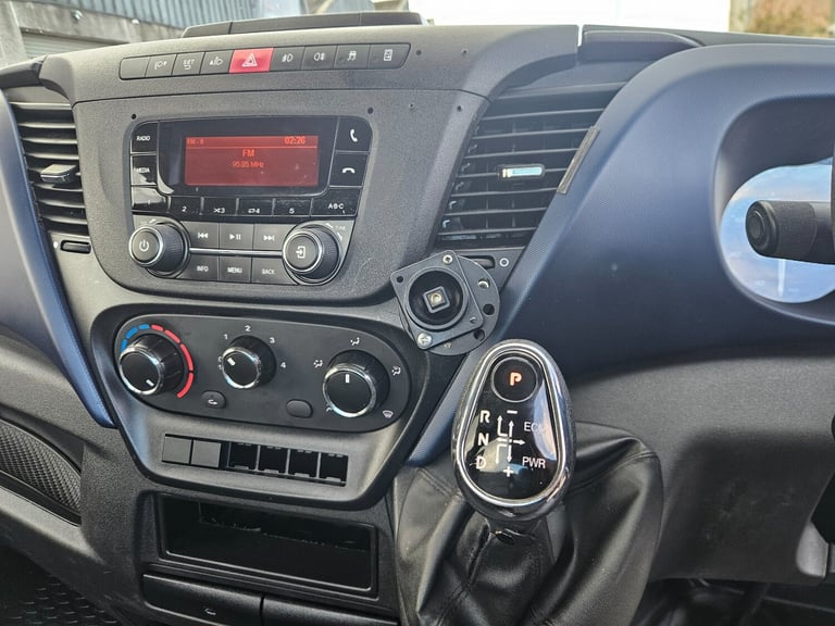 2017 Iveco Daily 2.3 TD 14V 35S 3450 Chassis Recovery truck Automatic Diesel