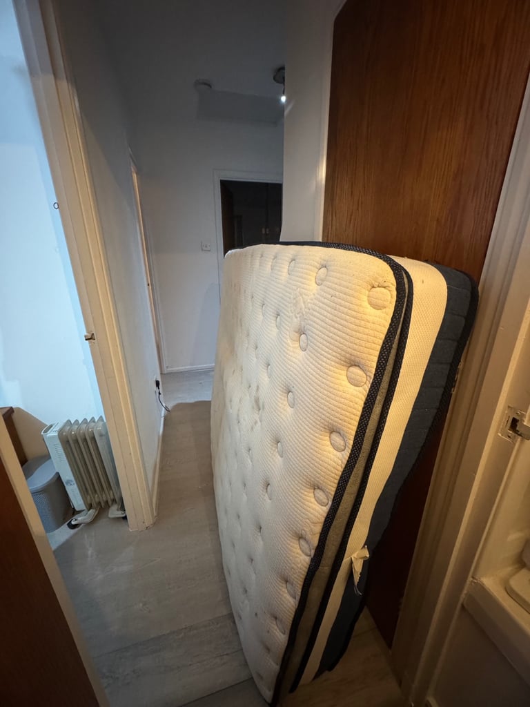 mattress small double free