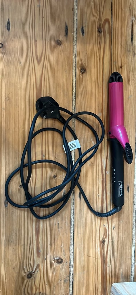 image for TRESemme Large Curling Tong 