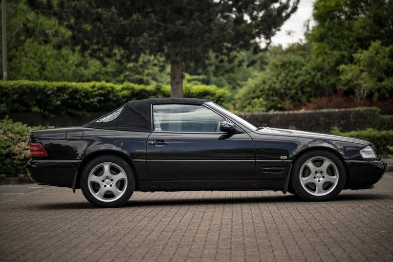 2001 Mercedes-Benz SL 320 V6 2dr Auto CONVERTIBLE Petrol Automatic