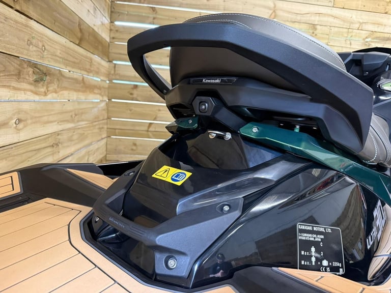 KAWASKAKI ULTRA 310LX 2024 JET SKI BRAND NEW UK MAIN DEALER