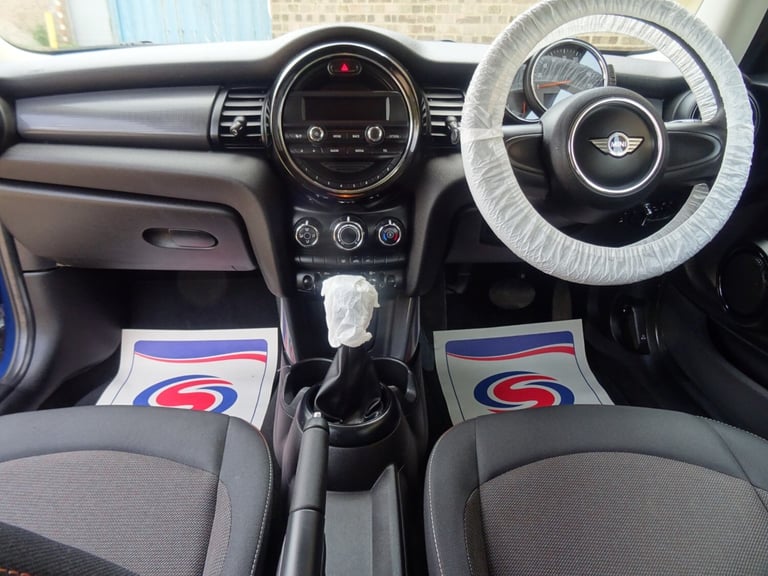 Mini Hatchback 1.5 Cooper 3dr Automatic *LOW MILEAGE*ONLY 16000 MILES FROM NEW*