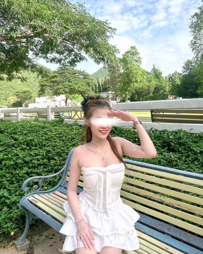 ภาพโปรไฟล์ของ Kanom ขนม - รูปที่ 3