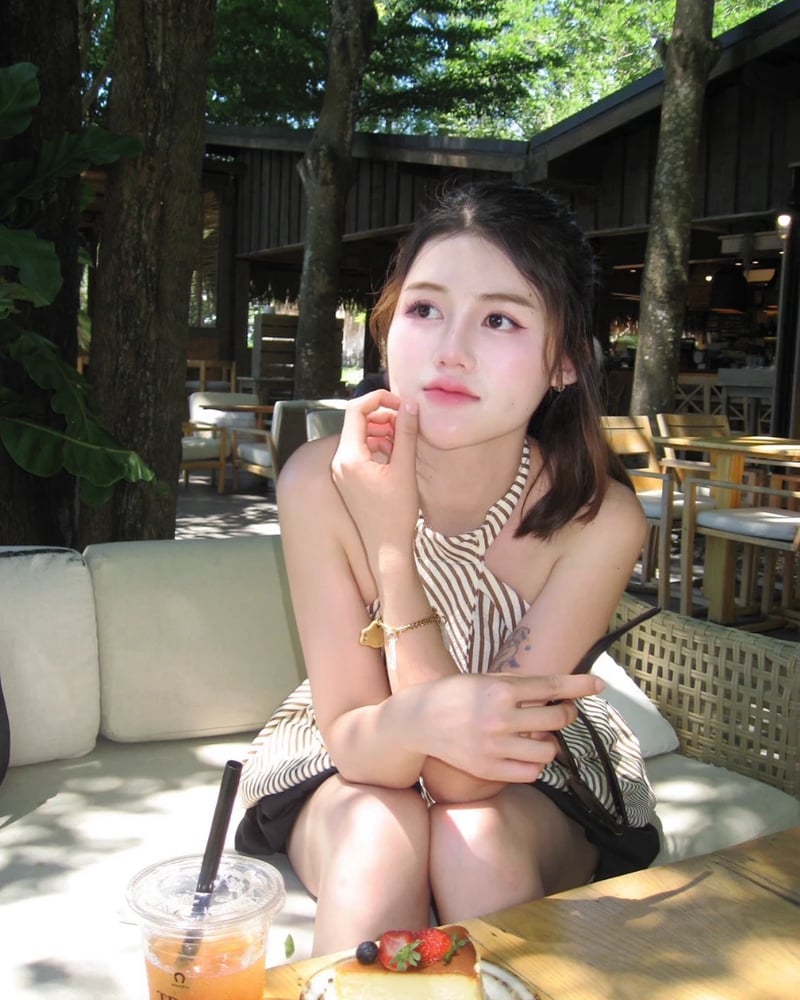 ภาพโปรไฟล์ของ อันนา - รูปที่ 3