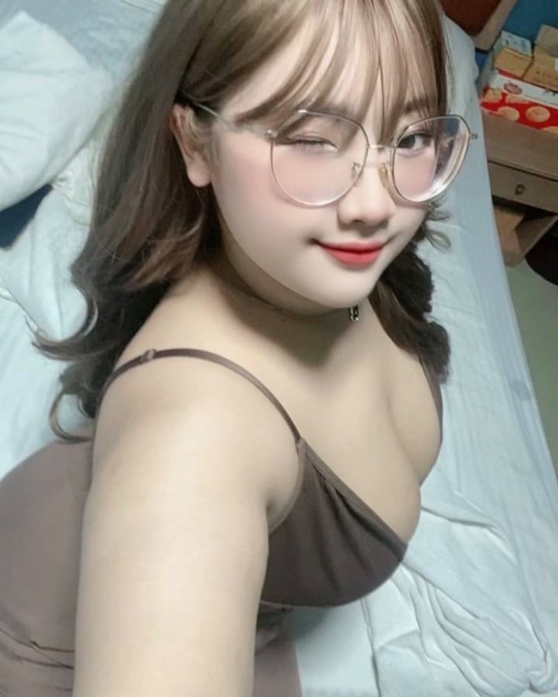 ภาพโปรไฟล์ของ Tina - รูปที่ 4