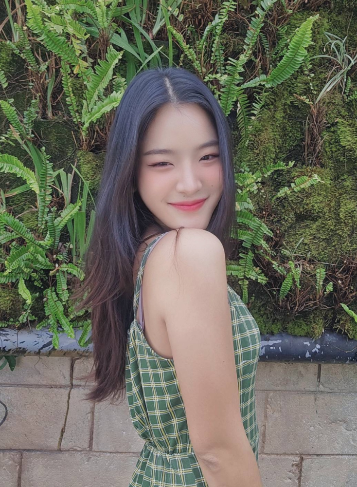 ภาพโปรไฟล์ของ มู่หลาน ลูกครึ่งไทน-จีน - รูปที่ 4