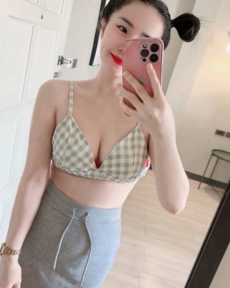 ภาพโปรไฟล์ของ ยูนิ💎 - รูปที่ 2