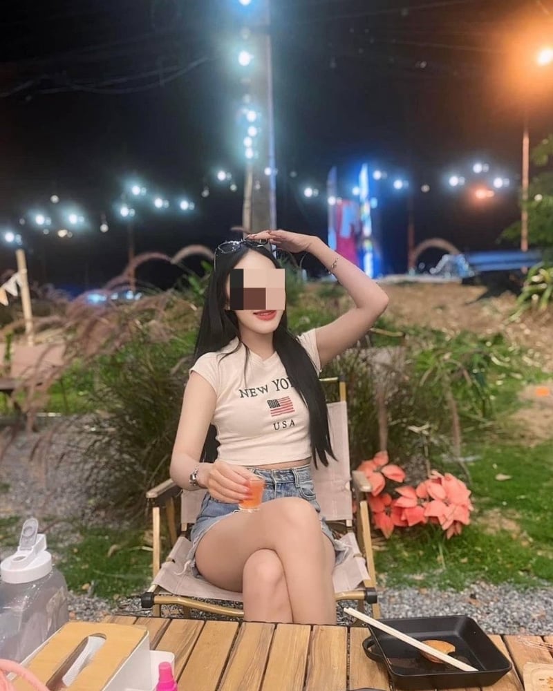 ภาพโปรไฟล์ของ น้องมายมิ้น EL - รูปที่ 4