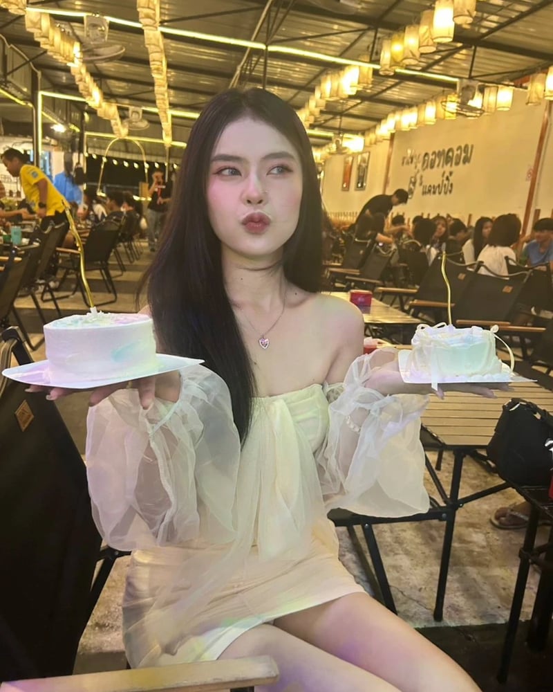 ภาพโปรไฟล์ของ ฟ้า - รูปที่ 2