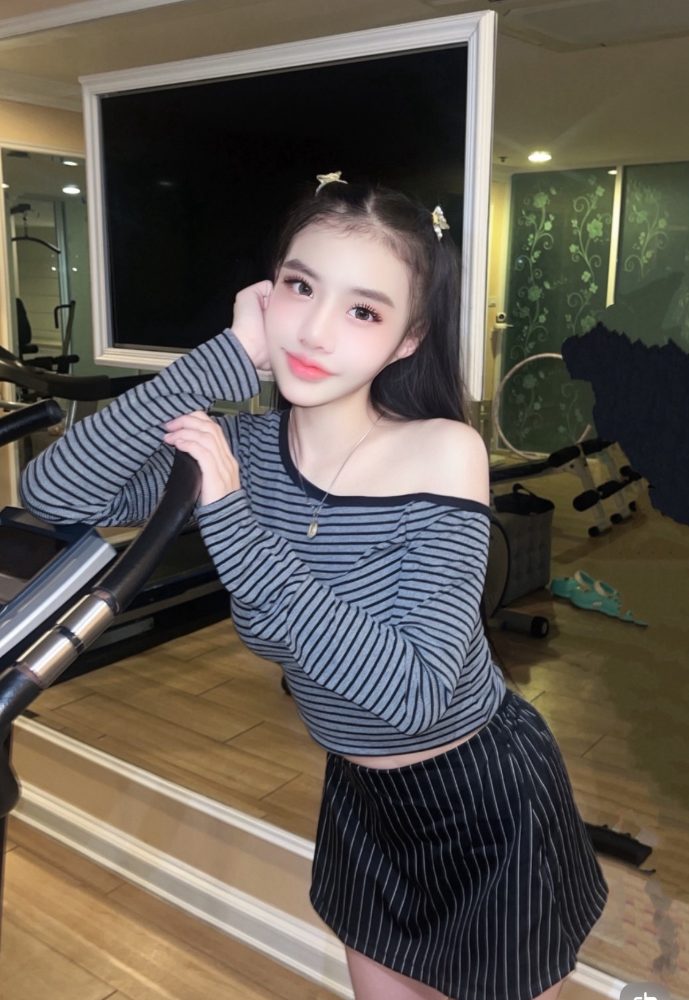 ภาพโปรไฟล์ของ มีนา - รูปที่ 2