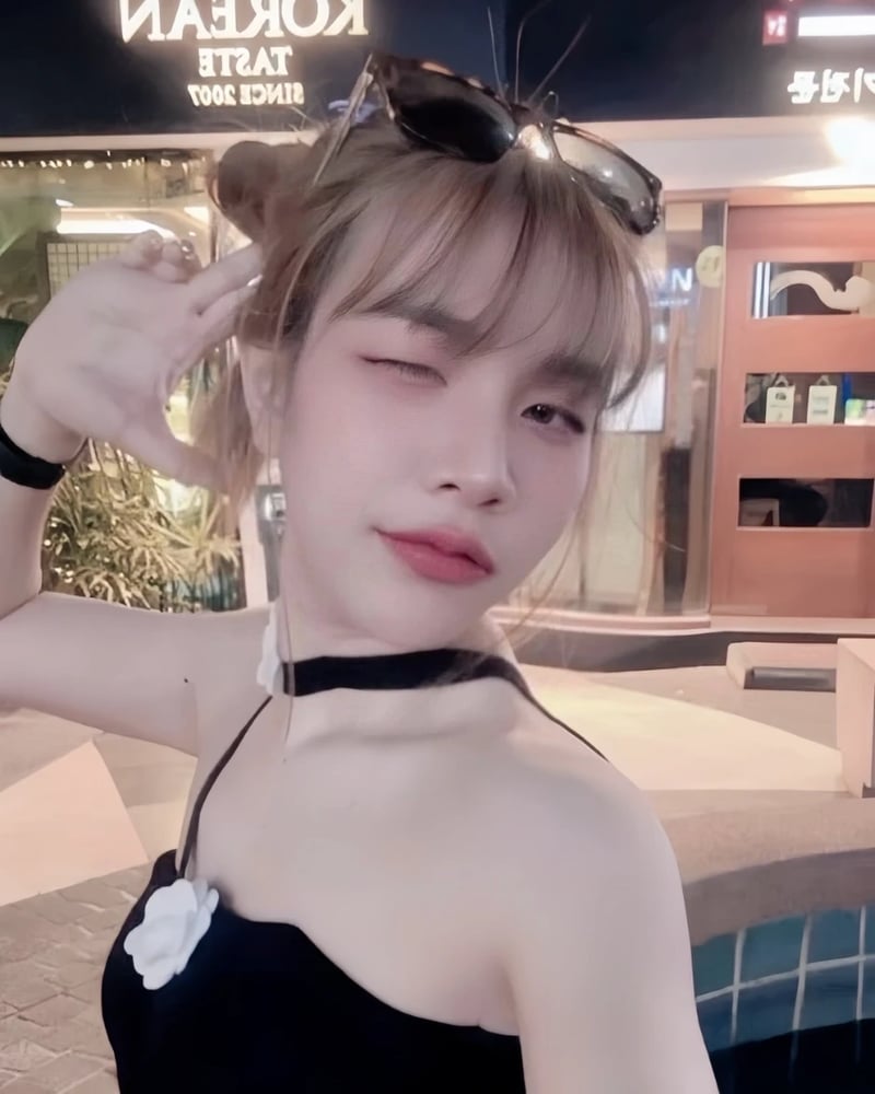 ภาพโปรไฟล์ของ บีน่า - รูปที่ 1