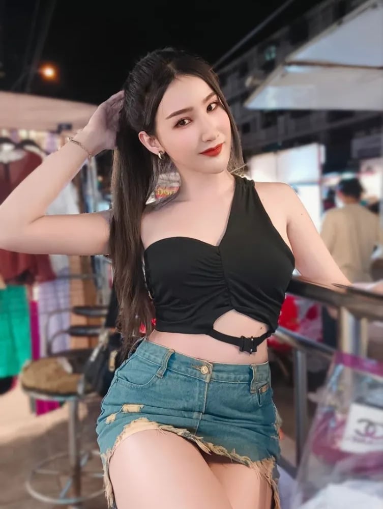 ภาพโปรไฟล์ของ รัชดา ห้วยขวาง - รูปที่ 4