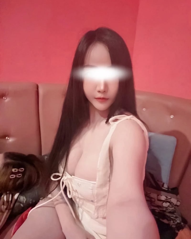 ภาพโปรไฟล์ของ June จูน - รูปที่ 2