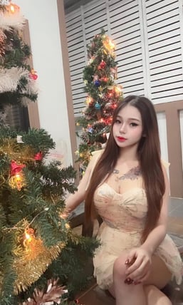 มินนี่ - sideline รับงาน บางละมุง